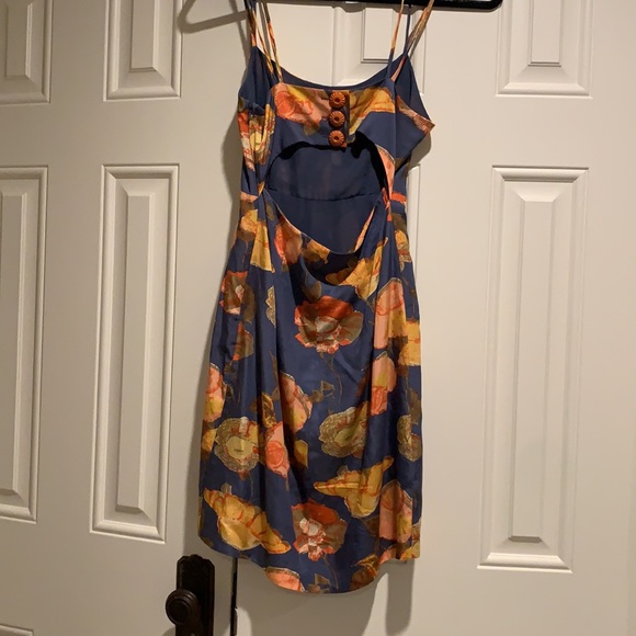 Flower design sundress - Picture 3 of 4